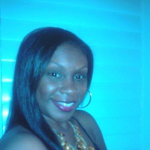 Meet your Posher, Alicia