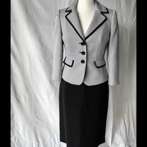 Tahari 2 piece Suit