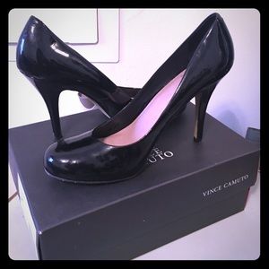 Vince Camuto Elanie