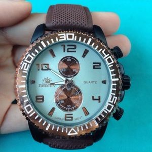 •• Zunnamy Watch ••