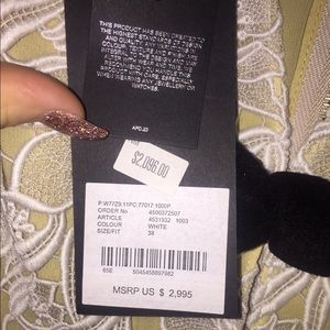 Iam selling a dress I bought &never wore ,too big