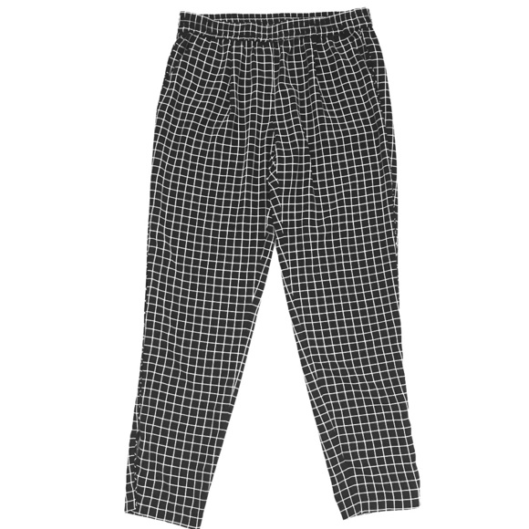 Relaxed Halogen Pants with Pockets.