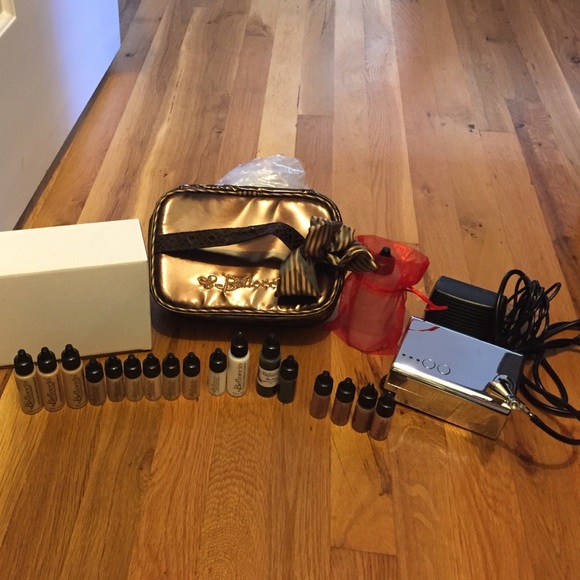 Beloccios Professional Airbrush Cosmetic System