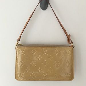 Louis Vuitton/ hand bag pochette