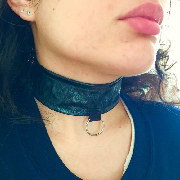 15" Velcro Choker