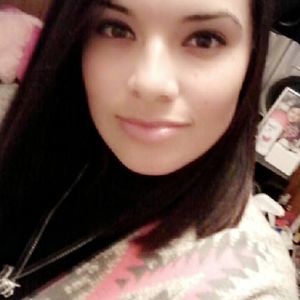 Meet your Posher, Delia