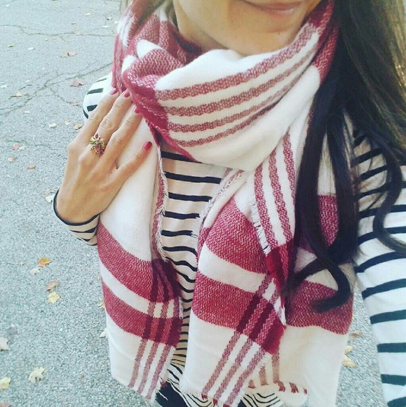 Ilymix Scarf Discount Code 20% OFF see details - Picture 1 of 1