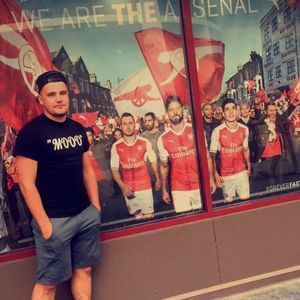 Meet your Posher, Bojan