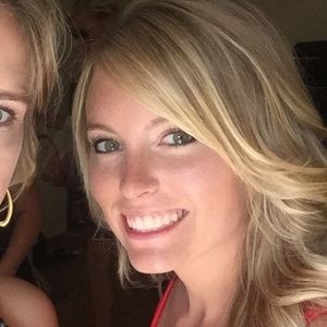 Meet your Posher, Makayla