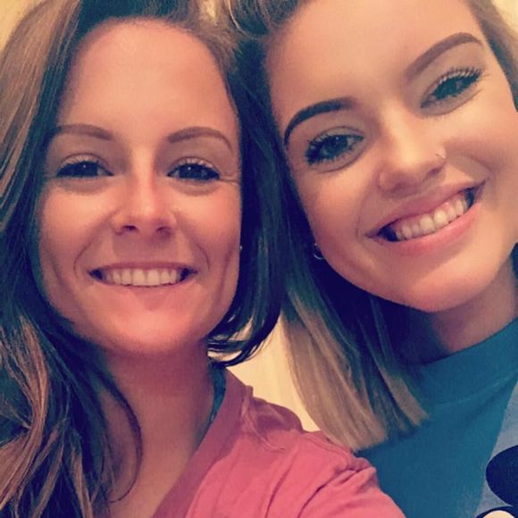 Meet your Posher, Sissy - Picture 1 of 1