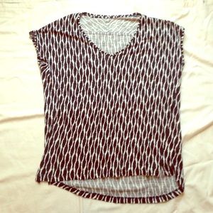 LOFT linen navy and white top