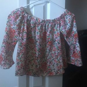 Wild Pearl Off the shoulder floral top