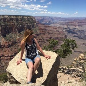 Meet your Posher, Gentile