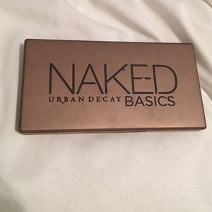 Naked basics eyeshadow palette