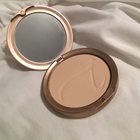 Jane iredale powder foundation