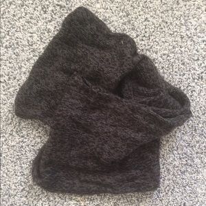 Infinity scarf black and grey!