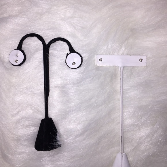 Peridot Asscher Cut Stud Earrings 2.0 ctw - Picture 2 of 6