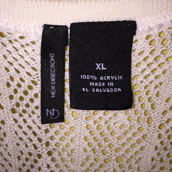 Sweater - Picture 2 of 3