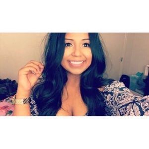 Meet your Posher, Lorena