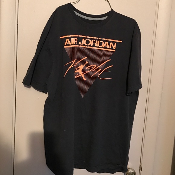 XL Jordan shirt