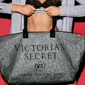Holiday SALE!! Victoria Secret glitter tote