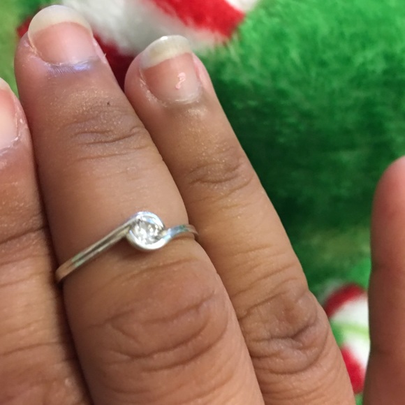 Sterling silver cz ring