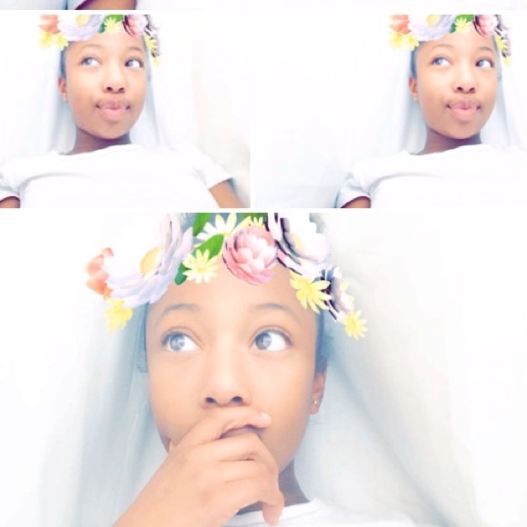 Meet your Posher, Trinity - Picture 1 of 1