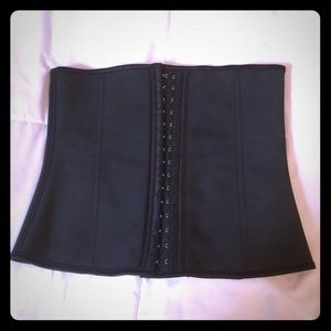 Waist shaper, Waist trainer