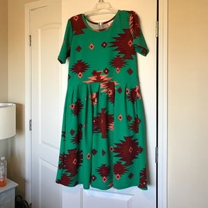 Lularoe Amelia