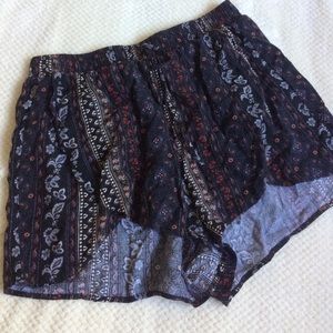 Boho flowy shorts