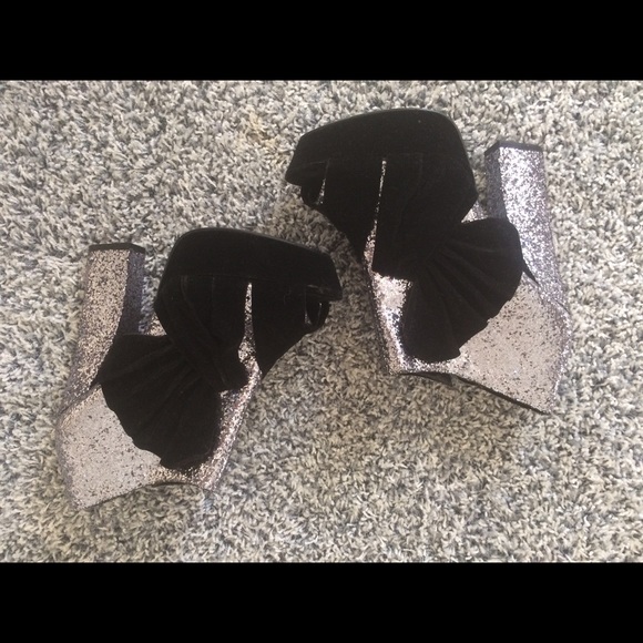 Cute party heels great for a New Years Eve