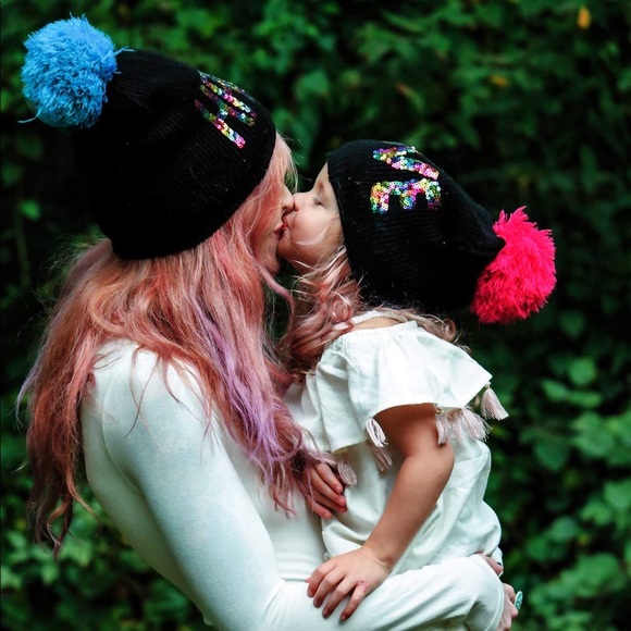 Meet your Posher, Melissa - Picture 2 of 8