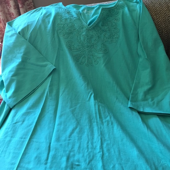 Women's 2x denim and co tunic top