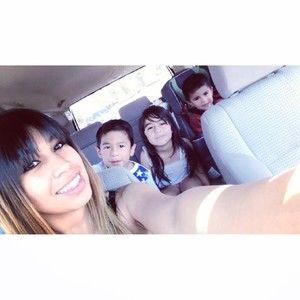 Meet your Posher, Yadi