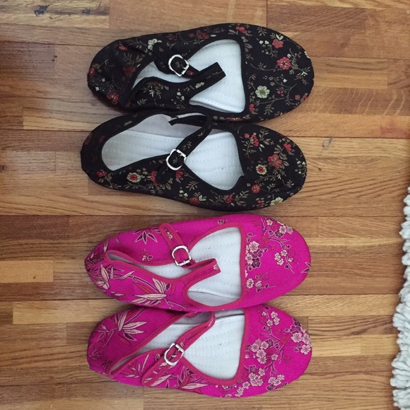 Urban Outfitters 2 pair oriental inspired slippers