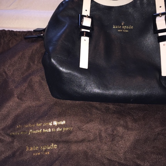 Kate Spade purse with strap and dustbag - Picture 1 of 4