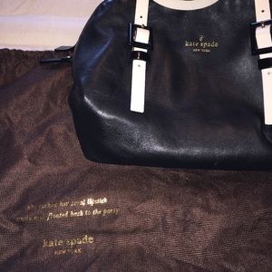 Kate Spade purse with strap and dustbag