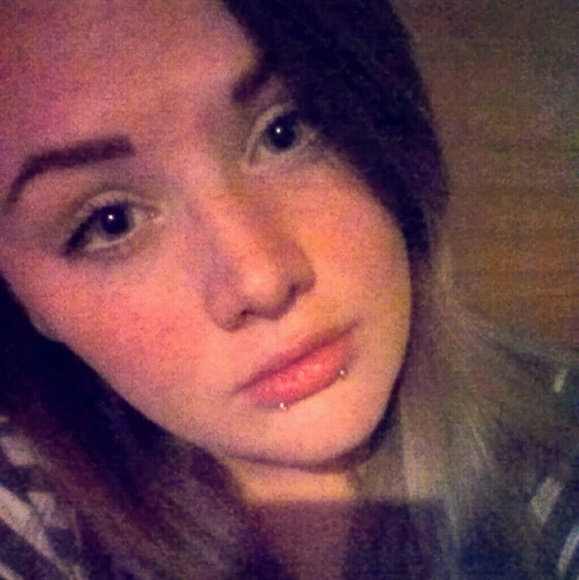 Meet your Posher, Kelsey