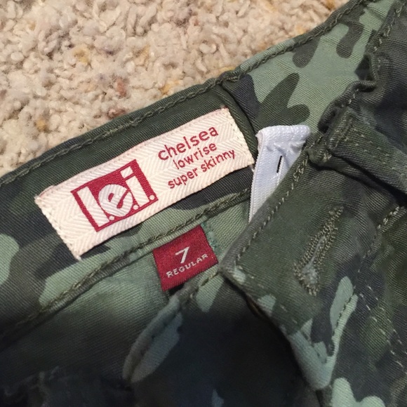 ✨Set of 5 pairs of pants✨ - Picture 3 of 4