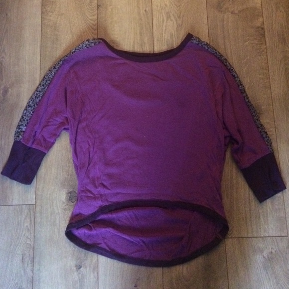 Mossimo purple top XS