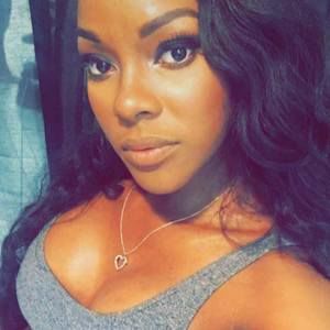 Meet your Posher, Chanel