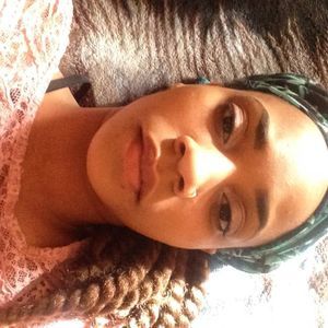 Meet your Posher, Vicky