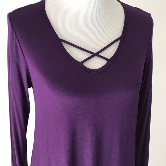 Purple Basic Deep V Criss Cross Top - Picture 2 of 3