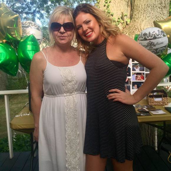 Meet your Posher, Hannah