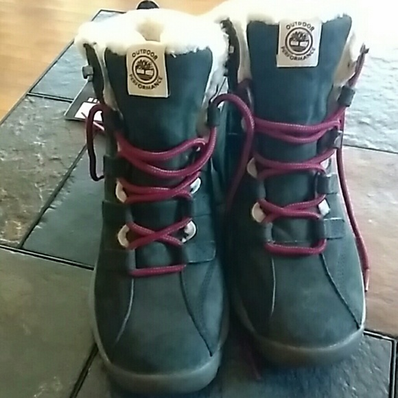 Boots - Picture 2 of 4