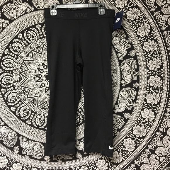 Nike Dri-fit Capri pant