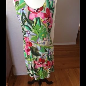 Very cute floral dress size 7