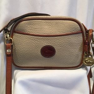 🔴Red dot sale. Authentic Vtg Dooney & Bourke