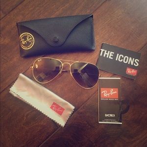 Ray Ban aviators