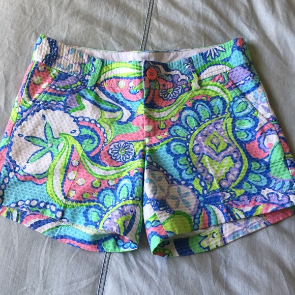 Lilly Pulitzer Pants - Lilly Pulitzer Callaghan Shorts, Size 2